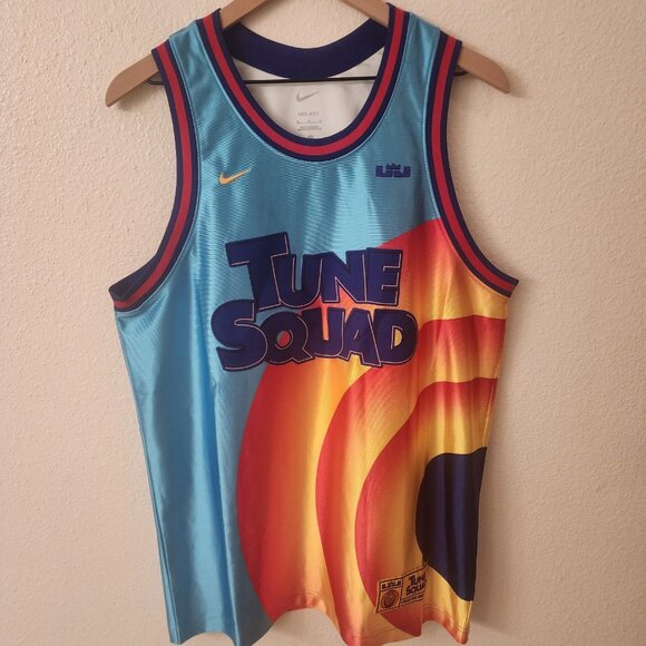 Nike Lebron James #6 Tune Squad Space Jam Mens Medium Dri-Fit Jersey